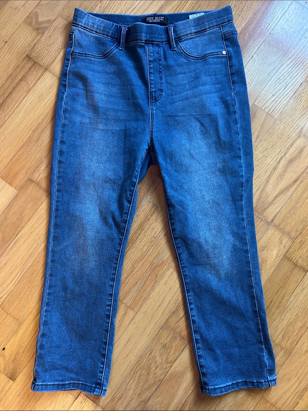 Judy Blue Dark Blue Cropped Slim Jeans